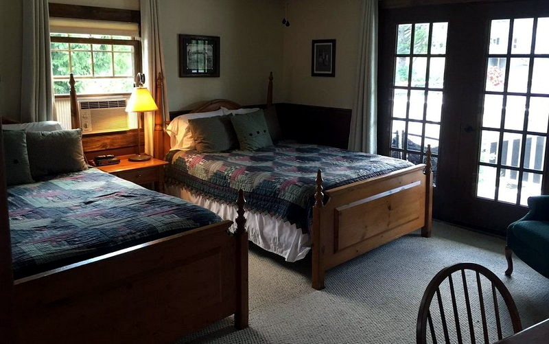 Borchers AuSable Canoe & Kayak - From Web Listing